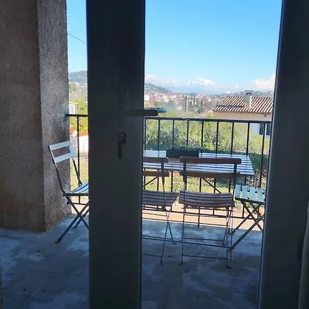 Jolie Petite Maison De Charme Dans Quartier Boise Vallauris Exterior foto