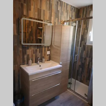 Jolie Petite Maison De Charme Dans Quartier Boise Vallauris Exterior foto